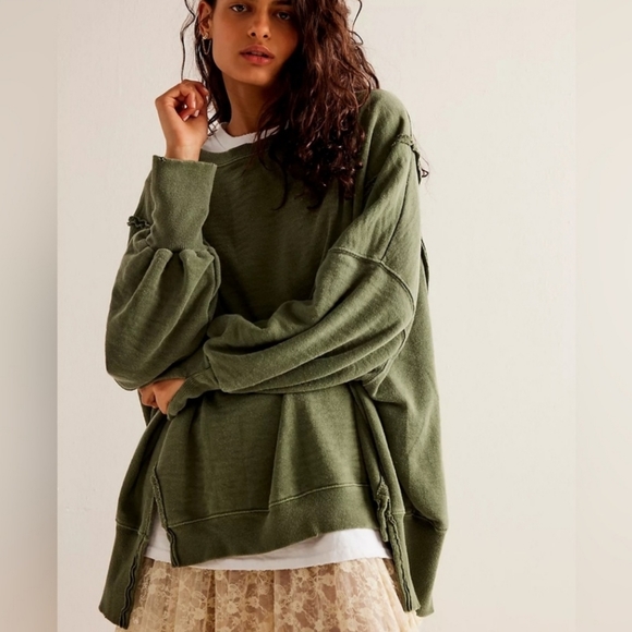 NEW FREE PEOPLE CAMDEN We The Free Sweatshirt Top Olive Green St. Patrick's S - Picture 9 of 11